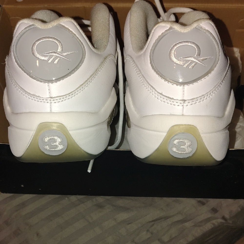 Reebok Black and White Basketball Shoes - Picture 9 of 9